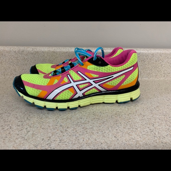 ASICS Gel Extreme 33 Shoes - sz 7 - Picture 3 of 13